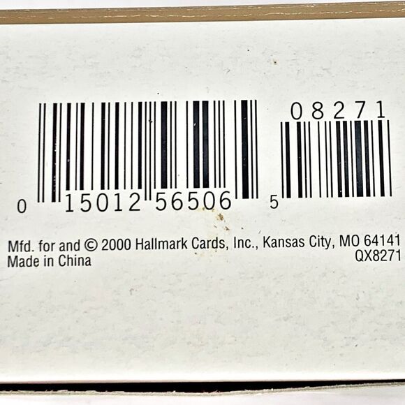 Hallmark Keepsake Ornament Christmas - Cool Character - Pressed Tin Snowman 2000 - Picture 10 of 10